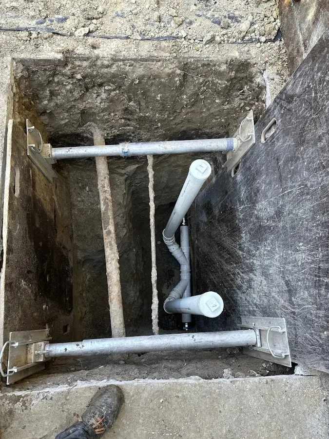 Experienced plumber completing Gas Line Repair work in Silver Springs